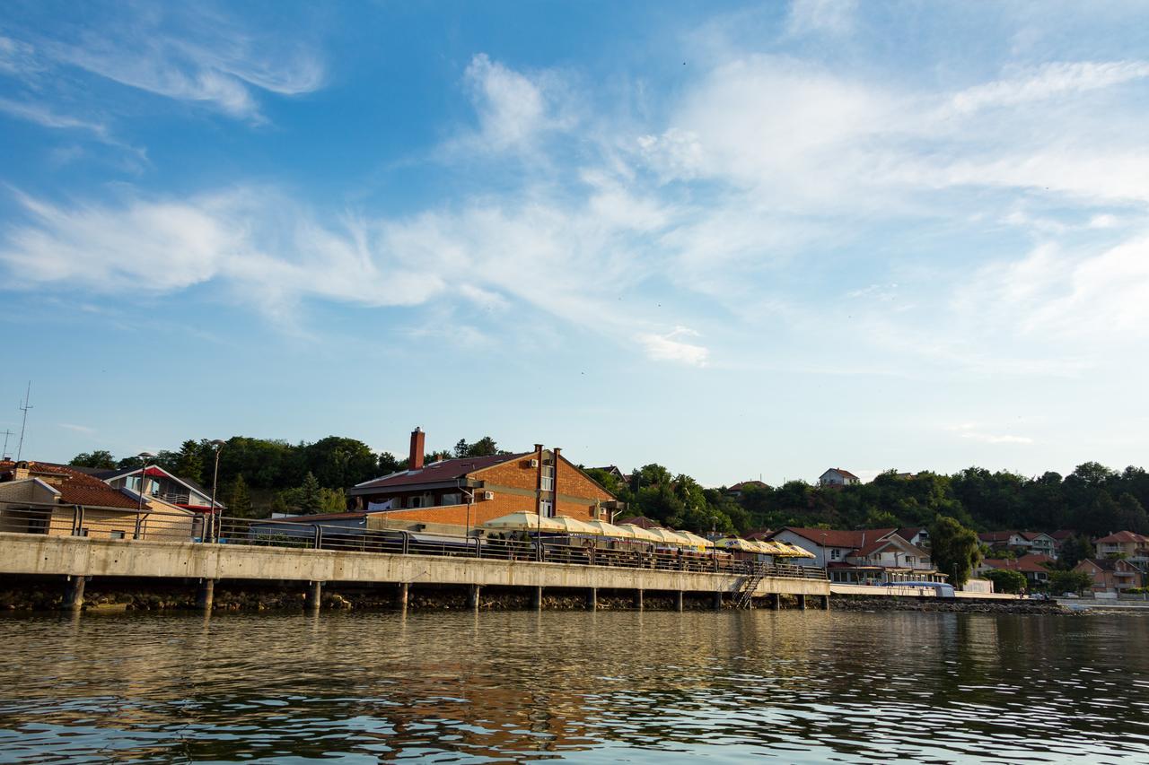 Zlatna Ribica Apartment Golubac Luaran gambar